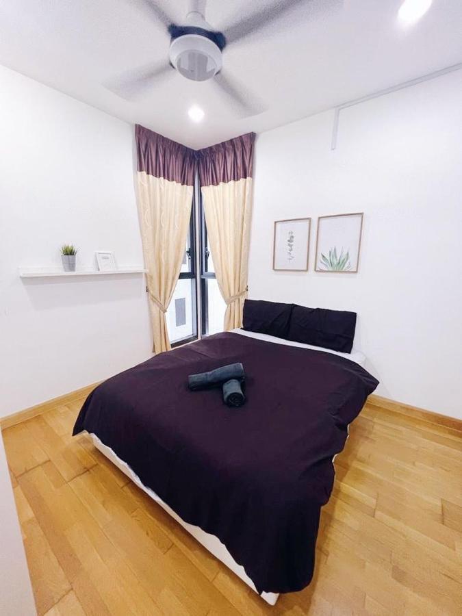 Connected Train 3 Bedrooms - Above Klgateway Mall 14 Kuala Lumpur Extérieur photo