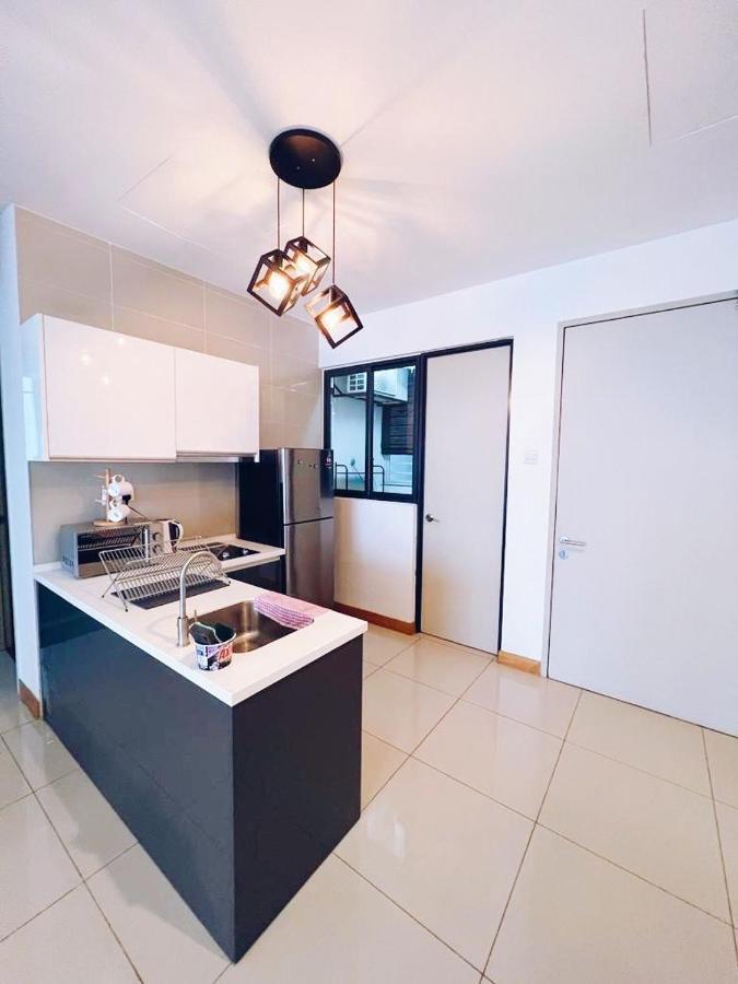 Connected Train 3 Bedrooms - Above Klgateway Mall 14 Kuala Lumpur Extérieur photo