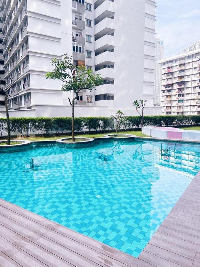 Connected Train 3 Bedrooms - Above Klgateway Mall 14 Kuala Lumpur Extérieur photo