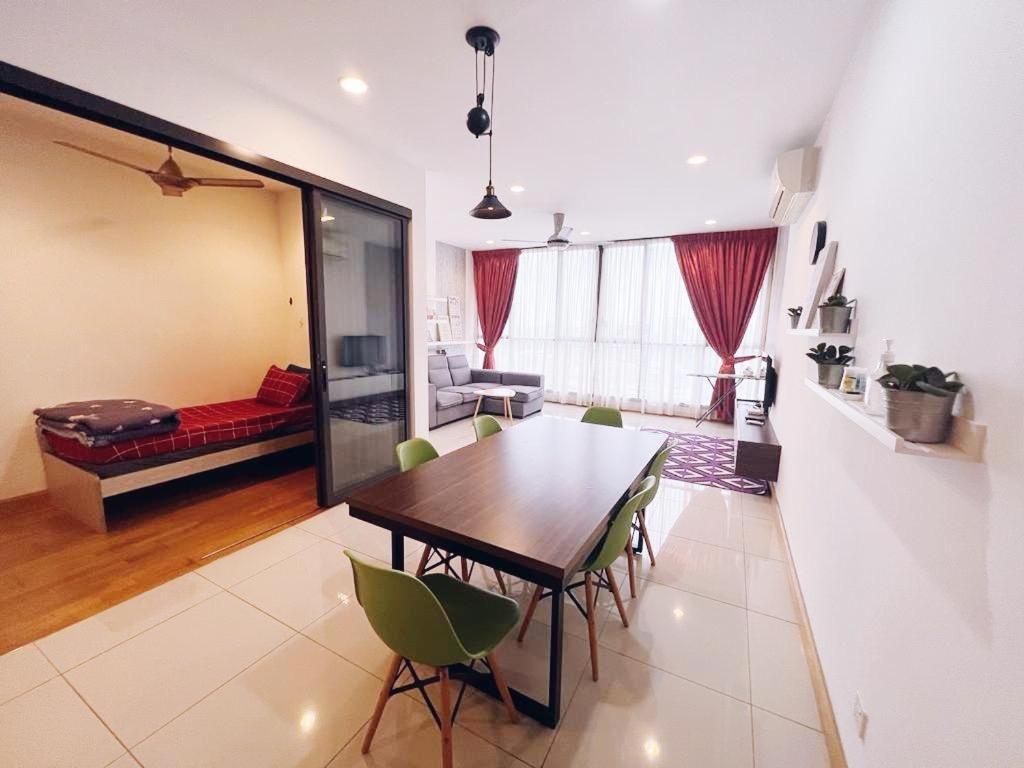 Connected Train 3 Bedrooms - Above Klgateway Mall 14 Kuala Lumpur Extérieur photo